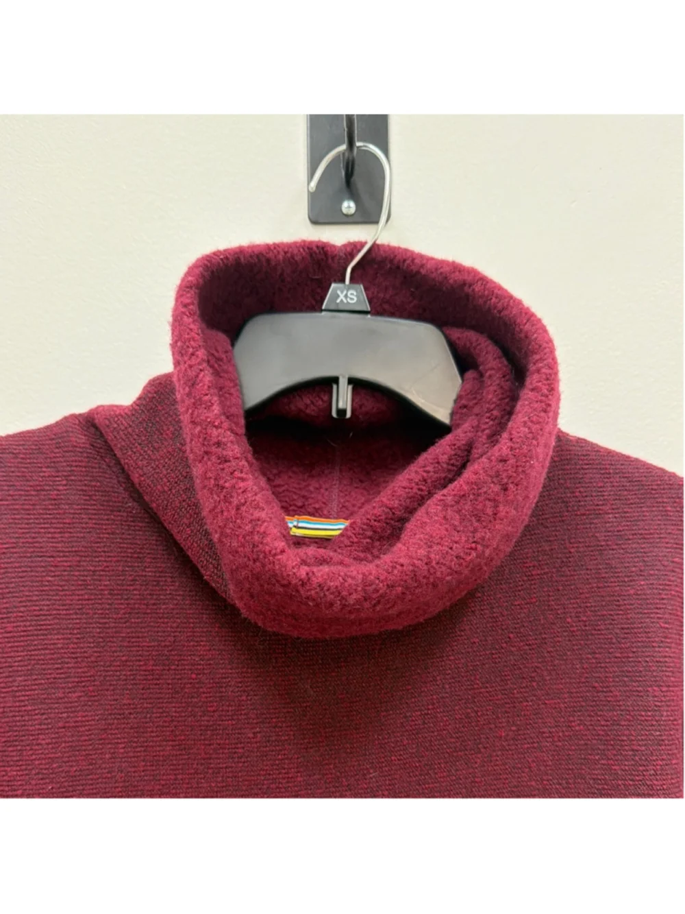 Smartwool Hudson Trail Pullover Fleece Sz Small in Tibetan Red! - Picture 4 of 8